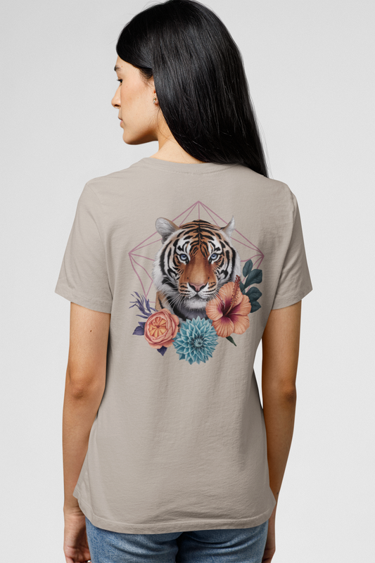 Camiseta unisex orgánica para adultos Tiger Passion con estampado hexagonal floral en la espalda ST/ST SH