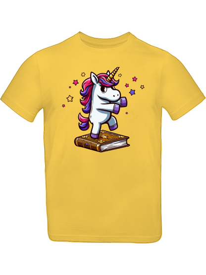 Camiseta infantil SK con unicornio bailando sobre un libro