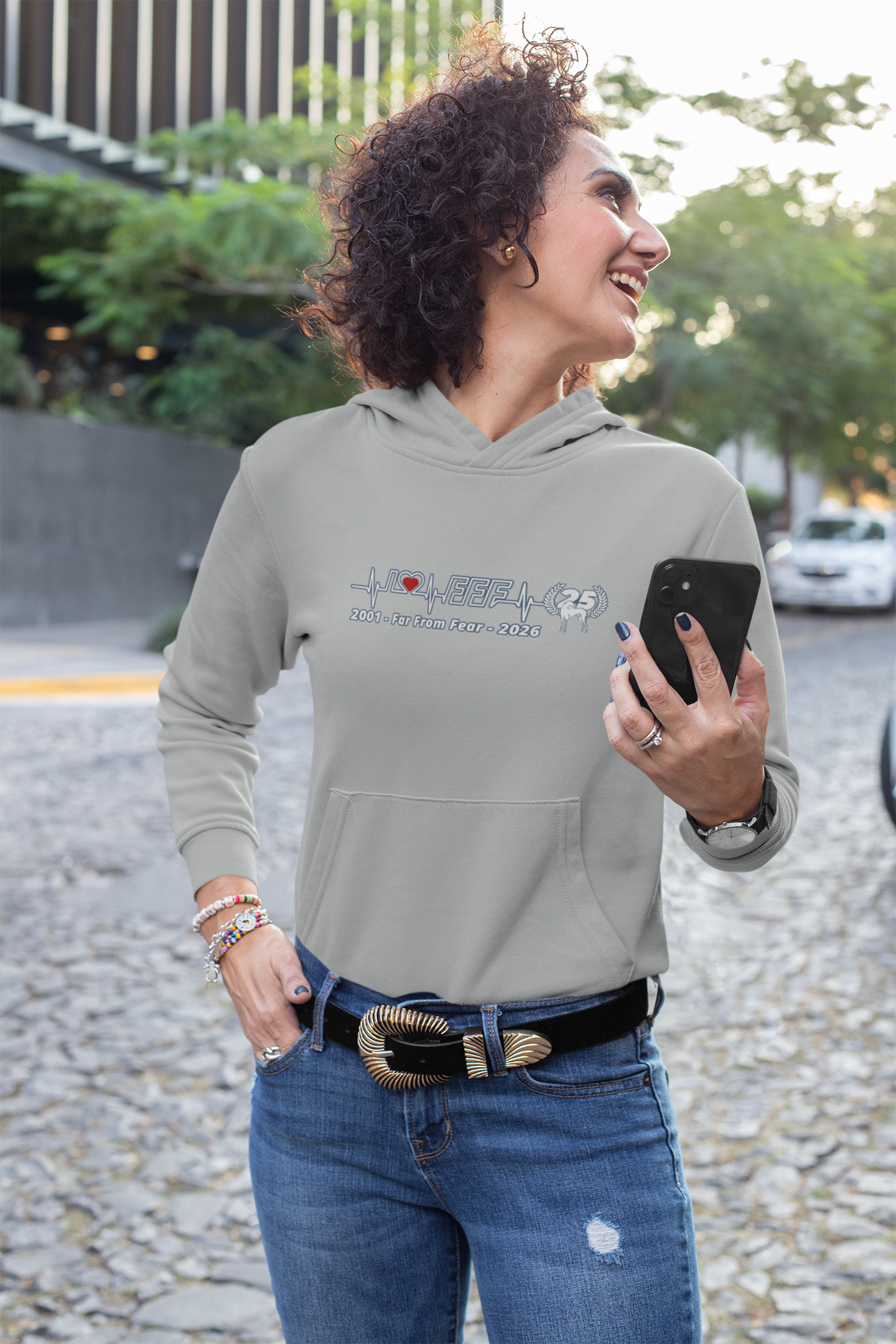 Damen organic Hoodie 2.0 ST/ST mit DTF Druck - 25 Jahre Jubiläums Ausgabe FFF FARFROMFEAR Tierschutz