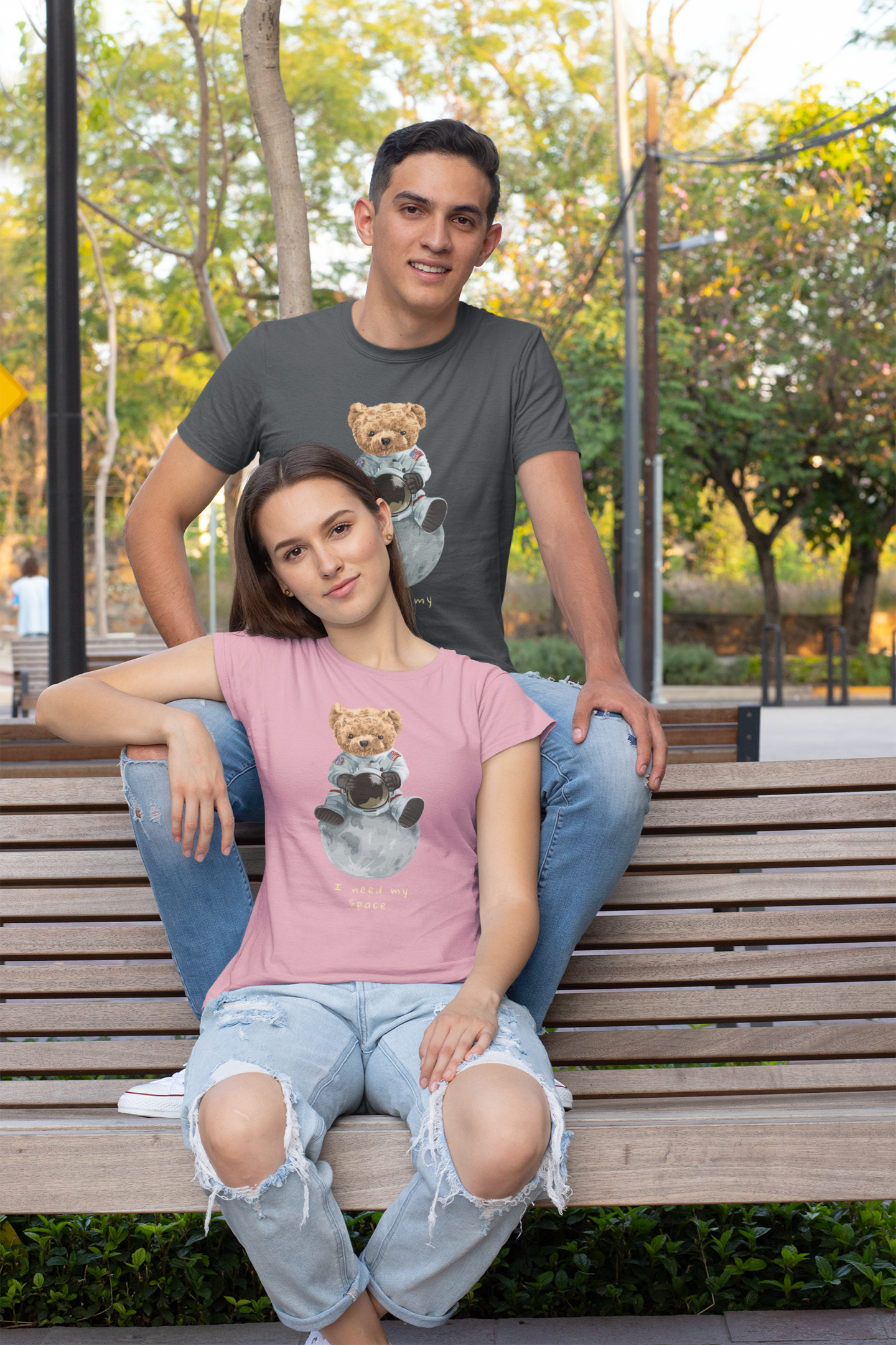 Astronaut Teddy Need my Space Front - Unisex Erwachsenen Bio Baumwolle Kurzarm Shirt Creator T-Shirt 2.0 ST/St SH