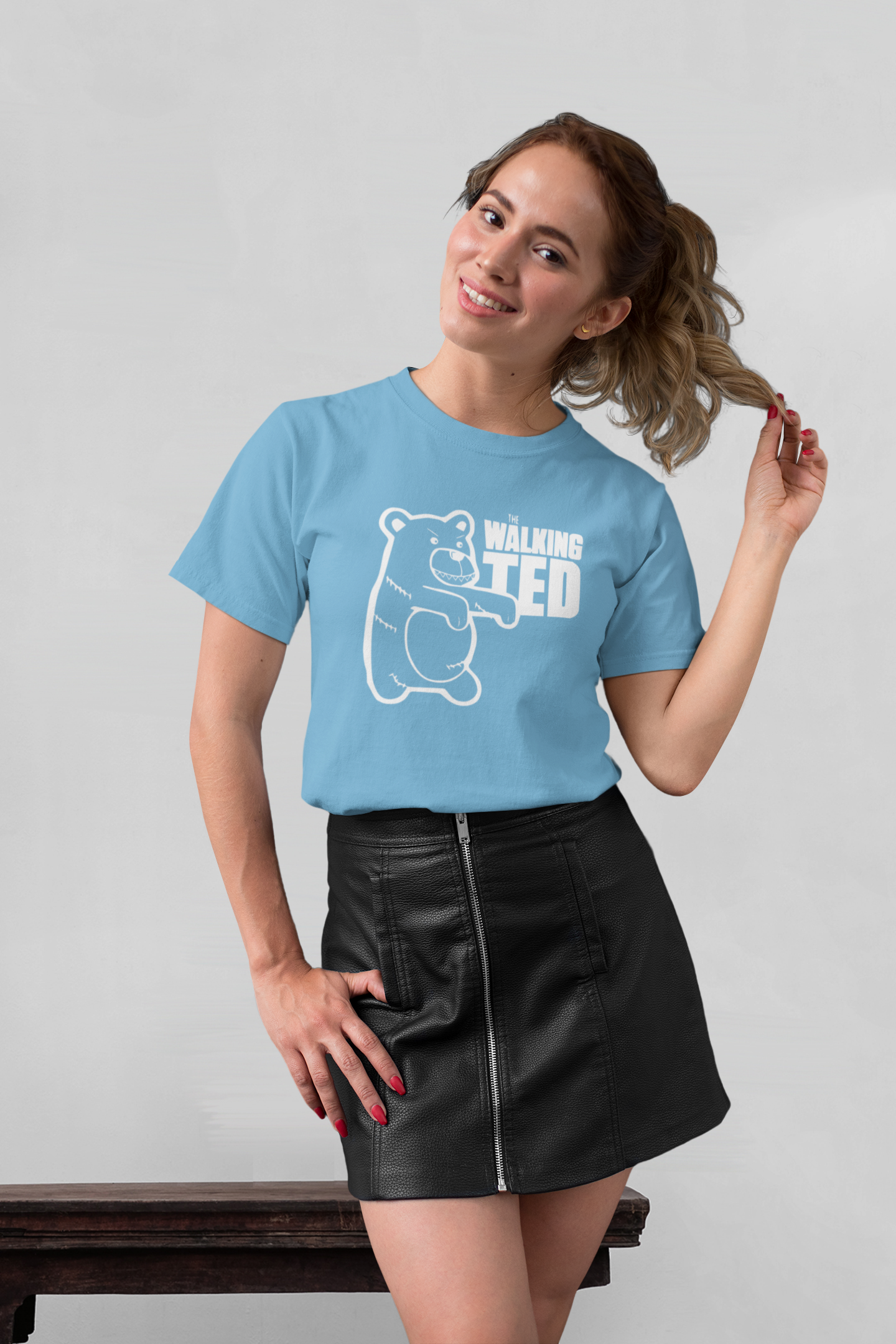 Cartoon Walking Ted Front - Unisex Erwachsenen Bio Creator T-Shirt SH