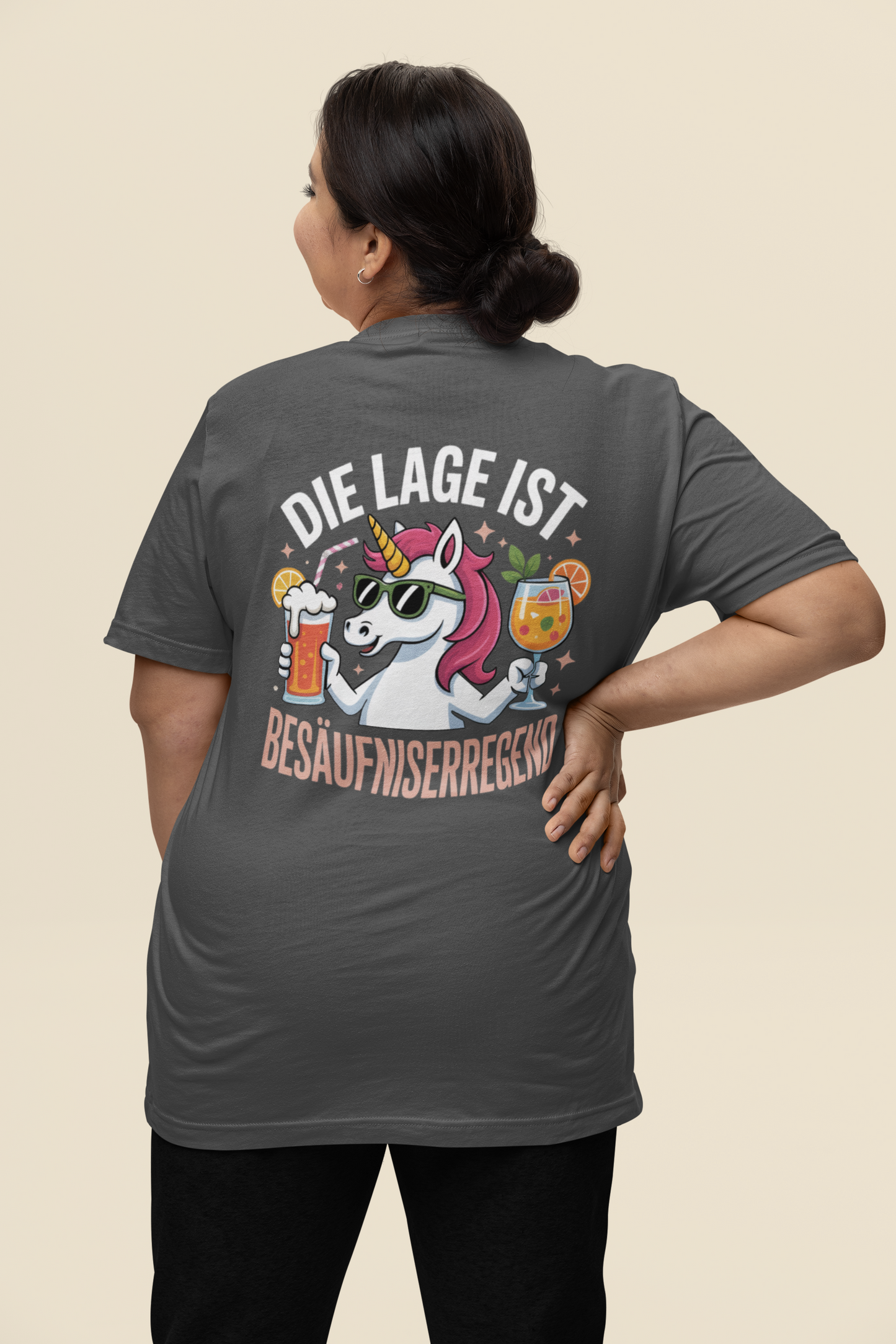 Einhorn Die Lage ist Besäufniserregend Backside - Unisex Erwachsenen Bio Creator T-Shirt SH