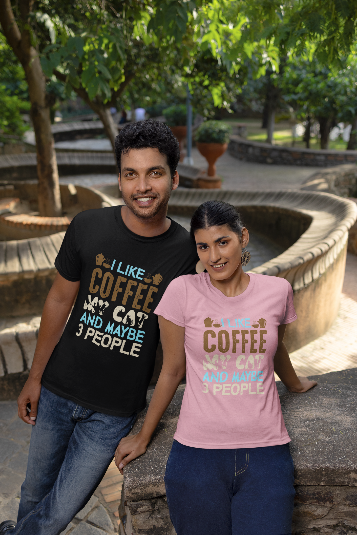 I like coffee my cat and maybe 3 people Front - Unisex Erwachsenen Bio Baumwolle Kurzarm Shirt Creator T-Shirt 2.0 ST/ST SH