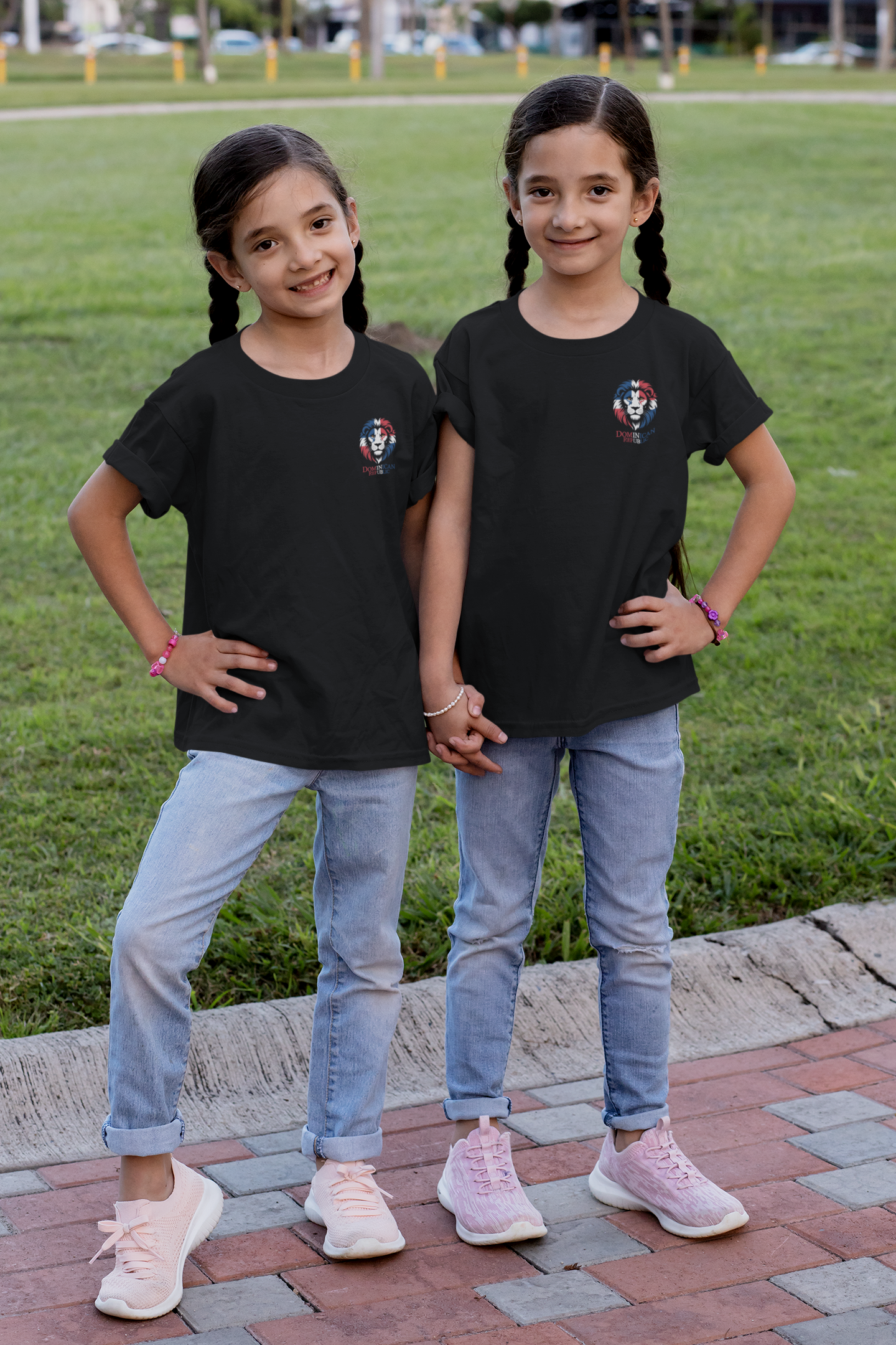 Löwe Dominican Republic Mini Front- Unisex Kinder Bio BC T-Shirt SH