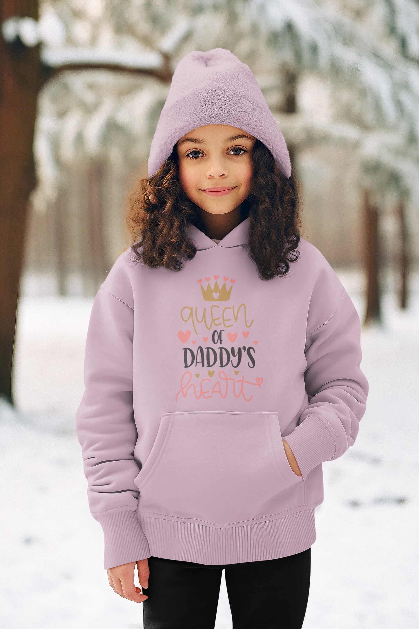 Hochwertiger Mittelschwerer Fleece-Hoodie für Jugendliche - Queen of Daddys heart - Weltweit verfügbar - GL