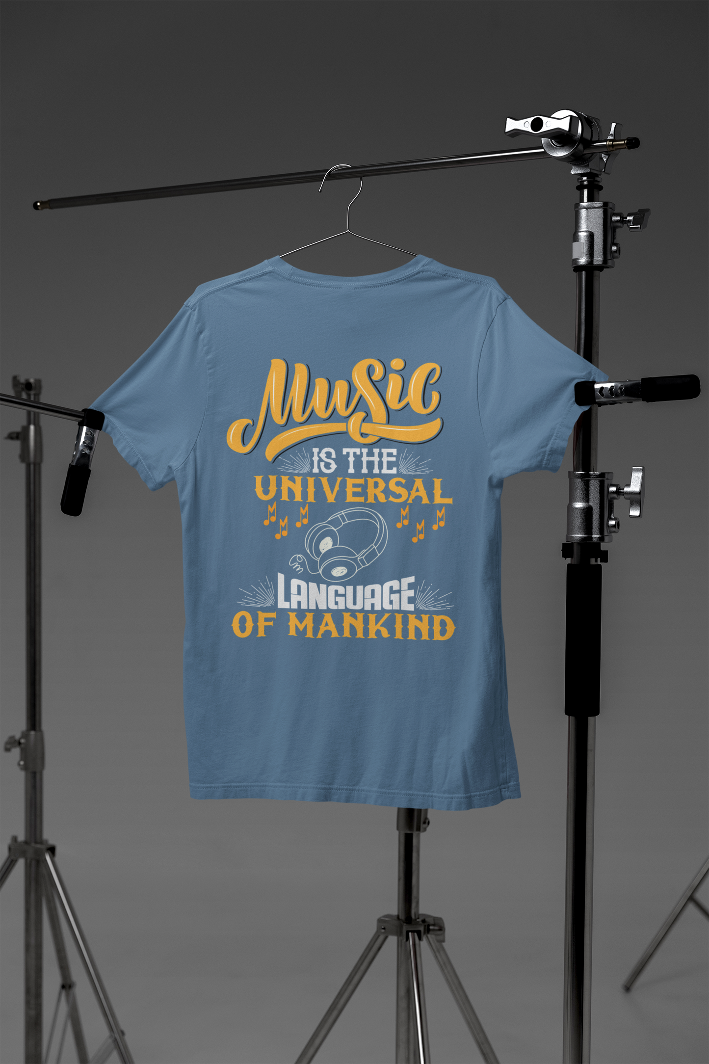 Music is the universal Language - Creator T-Shirt SK