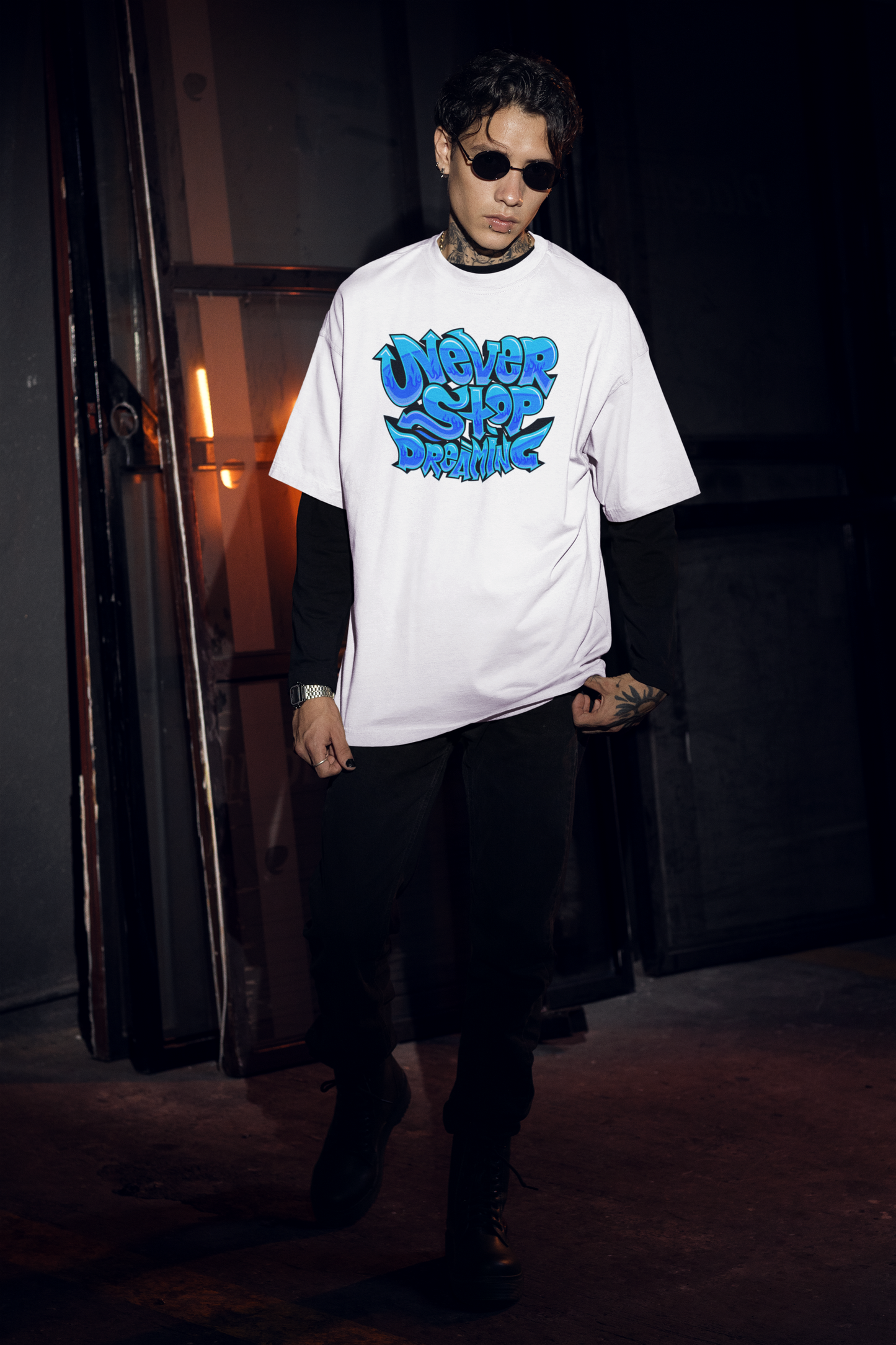NEVER STOP DREAMING Streetwear Frontprint - Freestyler Bio Oversized Unisex T-Shirt Erwachsenen SH