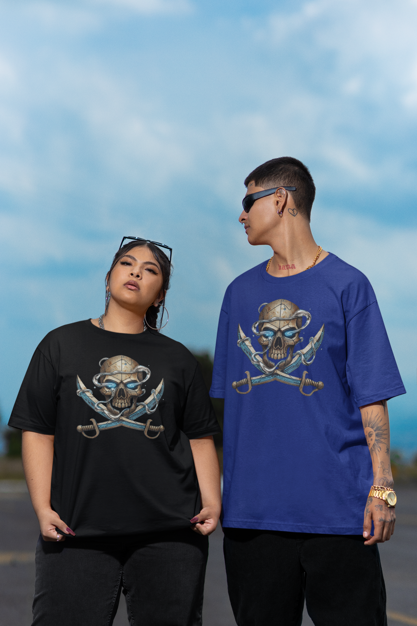 SKULL PIRATE DATA SWORD Streetwear Frontprint - Freestyler Bio Oversized Unisex T-Shirt Erwachsenen SH