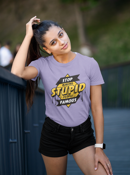 Deja de hacer famosos a los tontos - Camiseta del creador SK