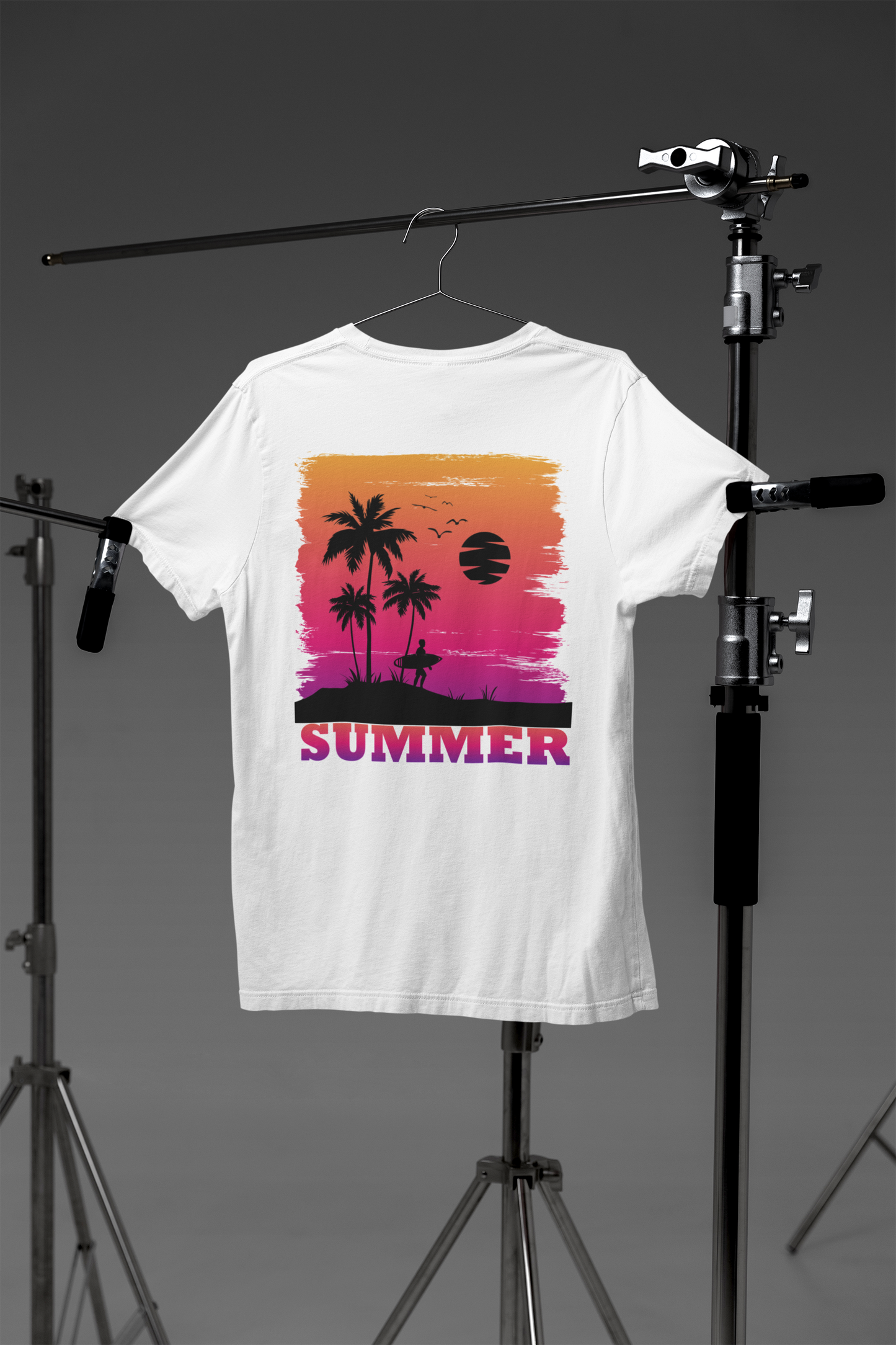 Camiseta Summer Sunset Surfer Creator