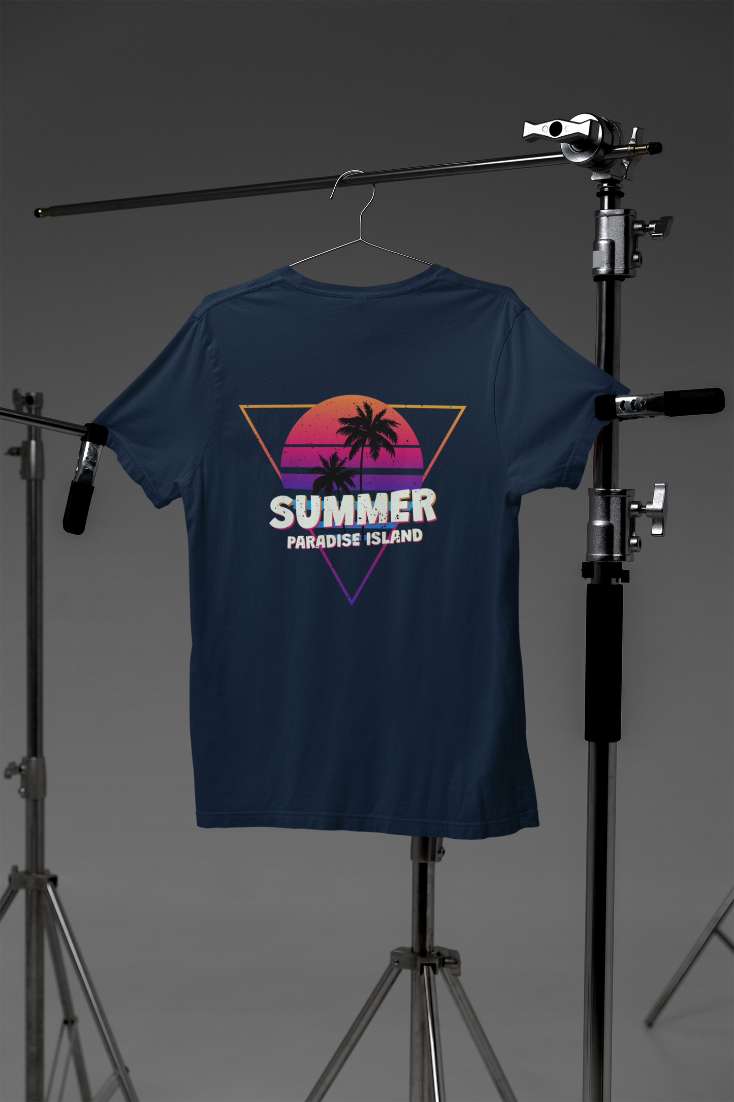 Summer Paradise Island Retro Sunset Creator Camiseta