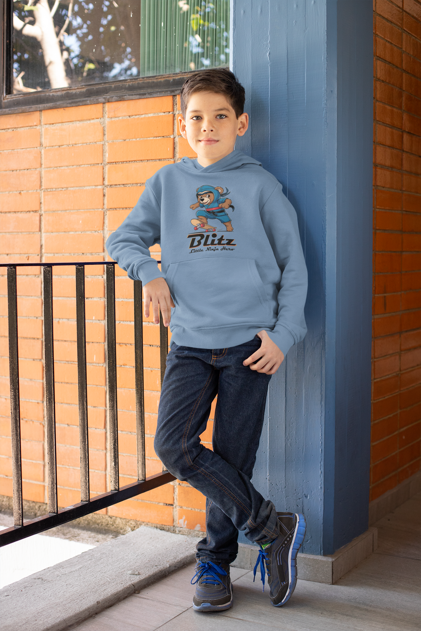 Teddy Blitz Mittelschwerer Fleece-Hoodie für Jugendliche - Teddy Blitz Little Ninja Skater Hero - Weltweit verfügbar - GL