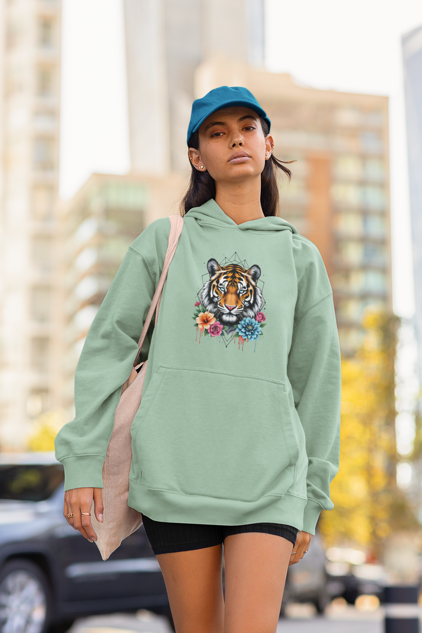 Tiger Passion in Blumen Flower Power II Front - Unisex Bio Erwachsenen Oversized Hoodie ST/ST SH