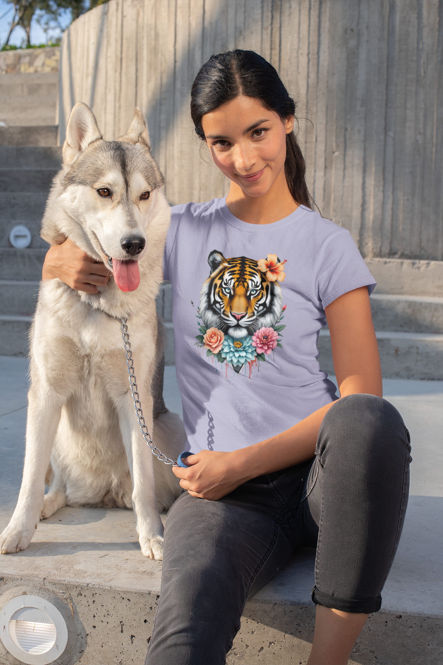 Tiger Passion in Blumen FlowerPower Front - Unisex Bio Creator T-Shirt ST/ST SH