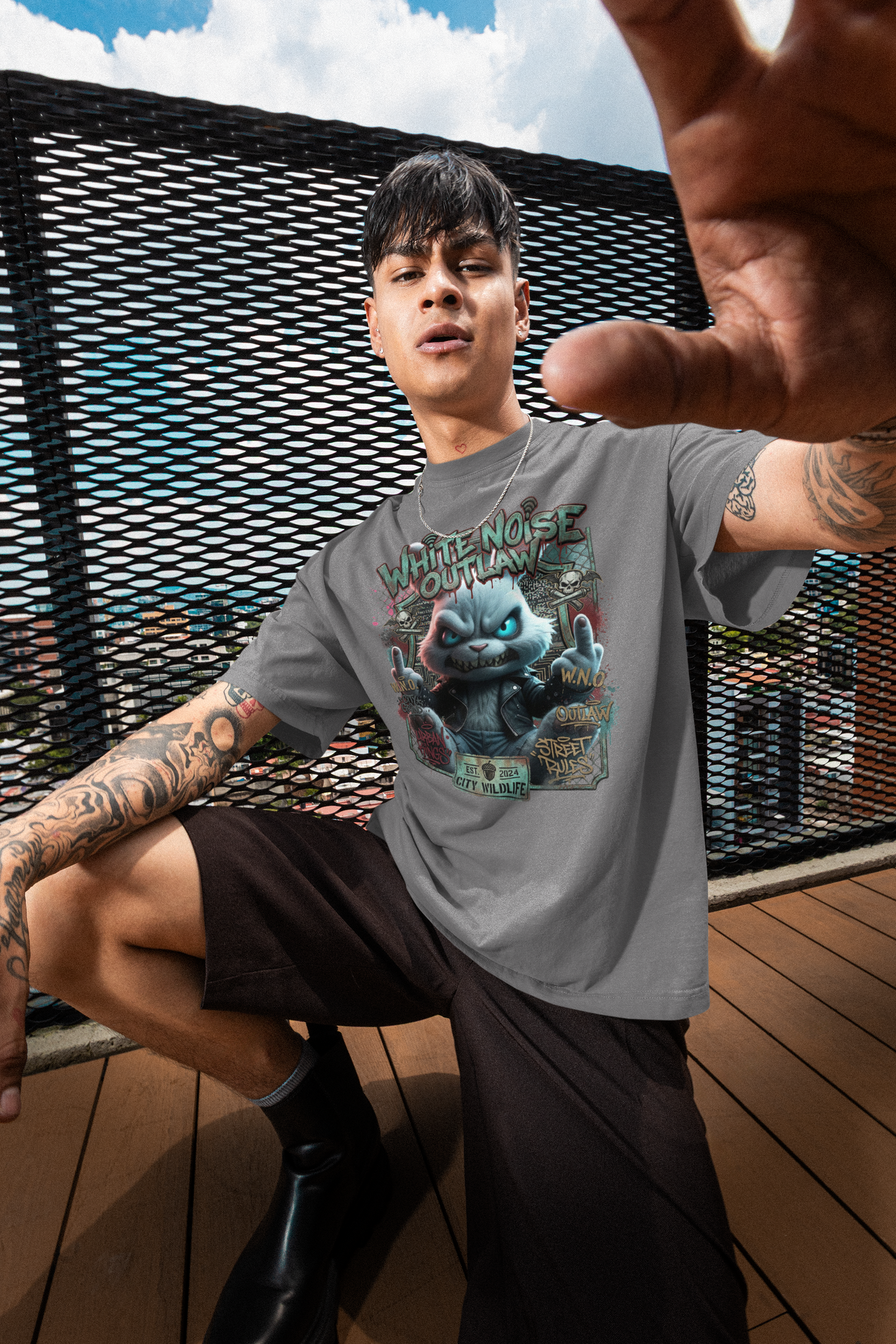 WHITE NOISE OUTLAW Kryot Streetwear - Creator Unisex Organic T-Shirt Adult SH