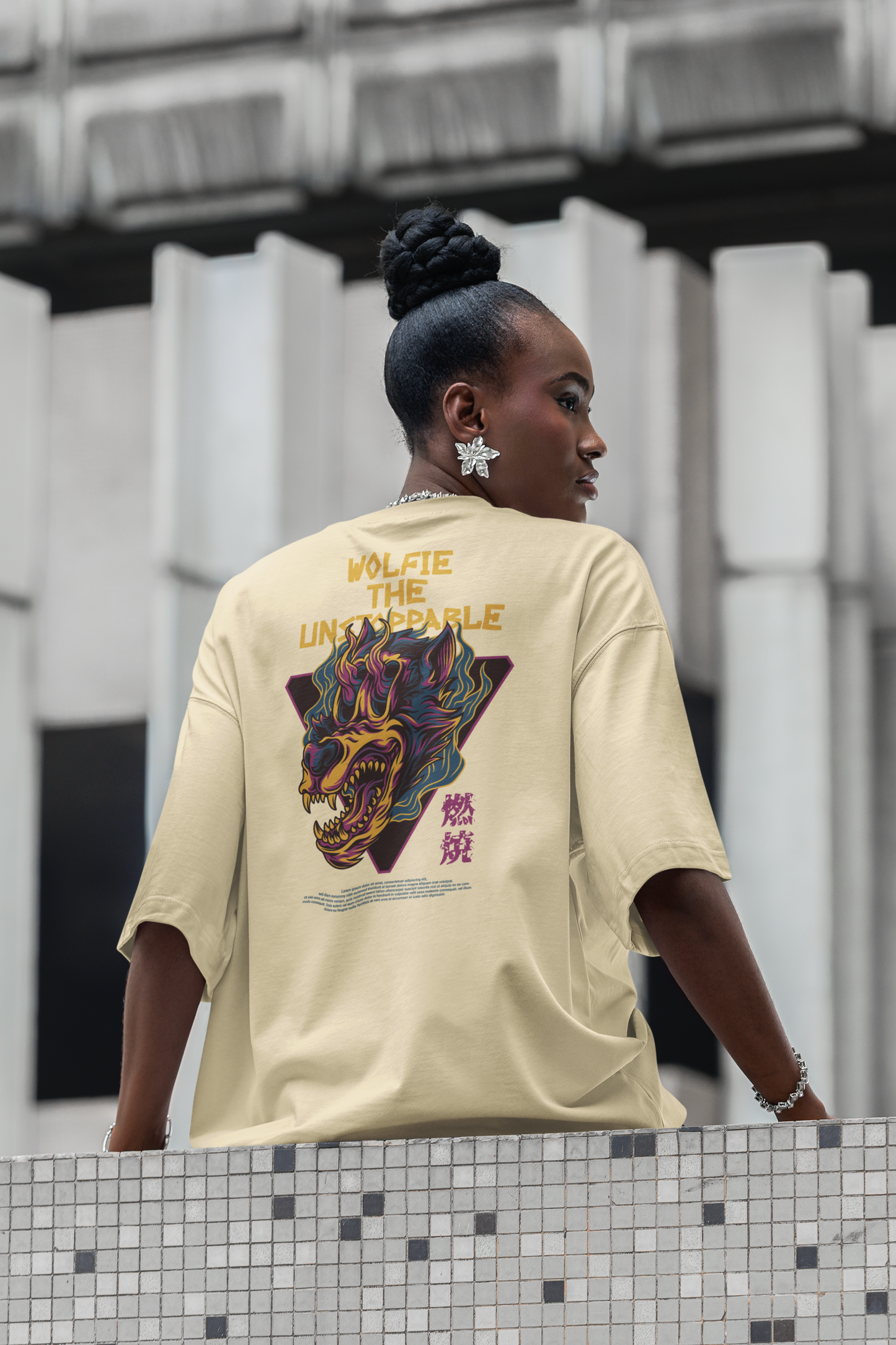 WOLFIE THE UNSTOPPABLE Warrior Streetwear Backprint - Freestyler Bio Oversized T-Shirt Erwachsenen SH