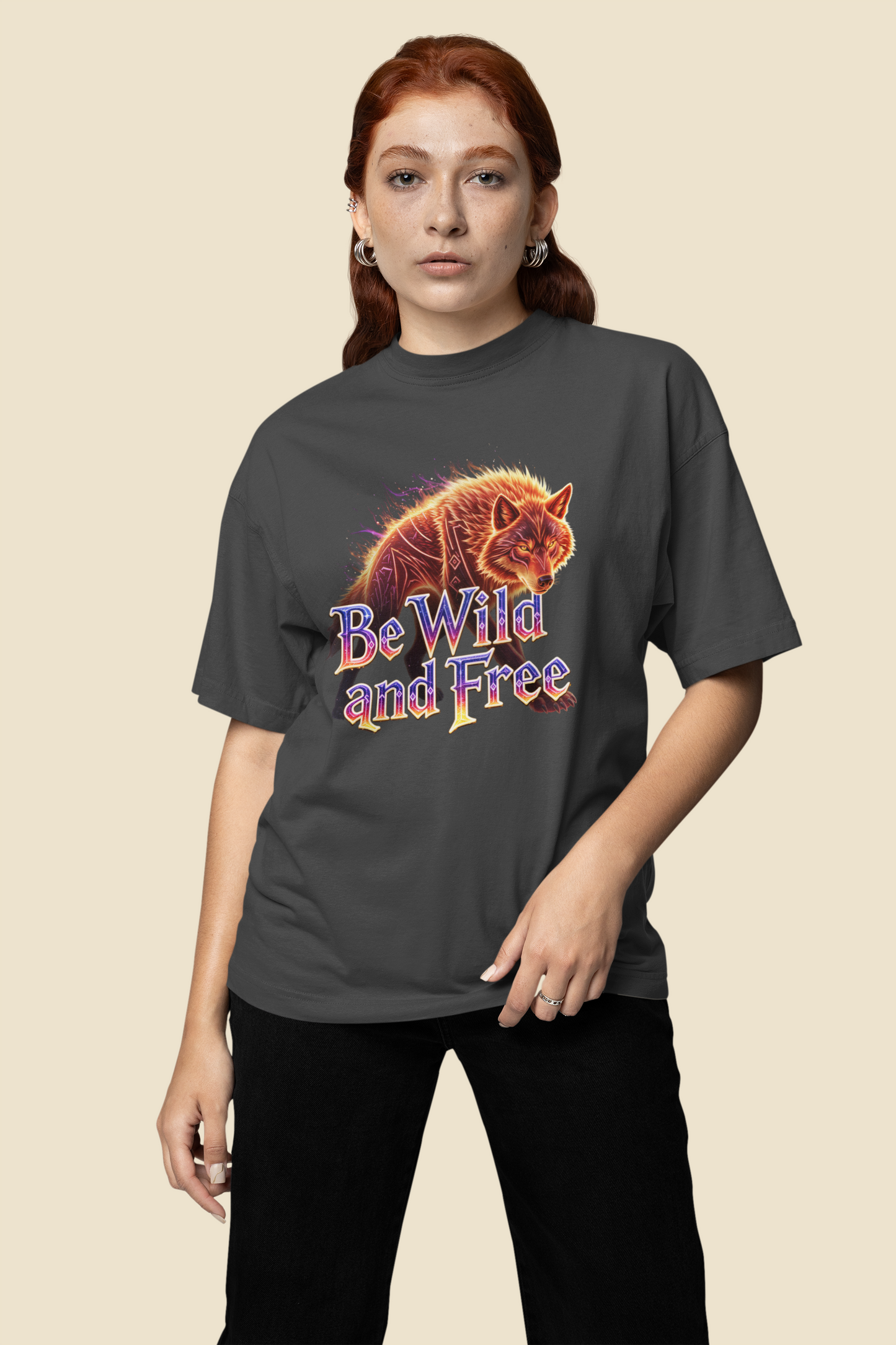 Wilder Wolf in Flammen Be Wild and Free Front - Unisex Erwachsenen Bio Creator T-Shirt ST/ST SH