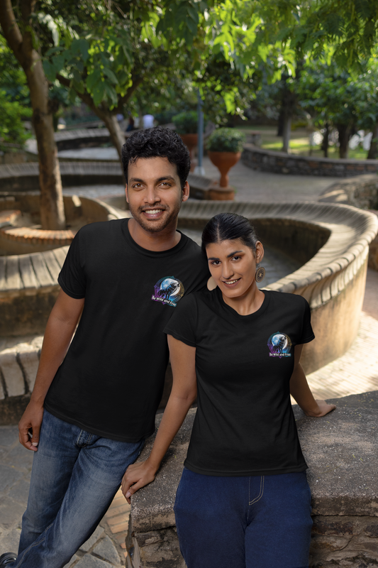 Wolf Runen Mond Be Wild and Free Mini Front- Unisex Erwachsenen Bio Creator T-Shirt ST/ST SH