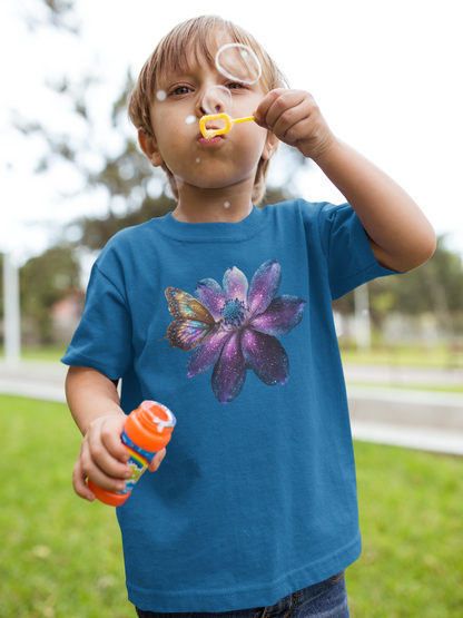 Galaxie Blume mit Schmetterling T-Shirt Kids SK