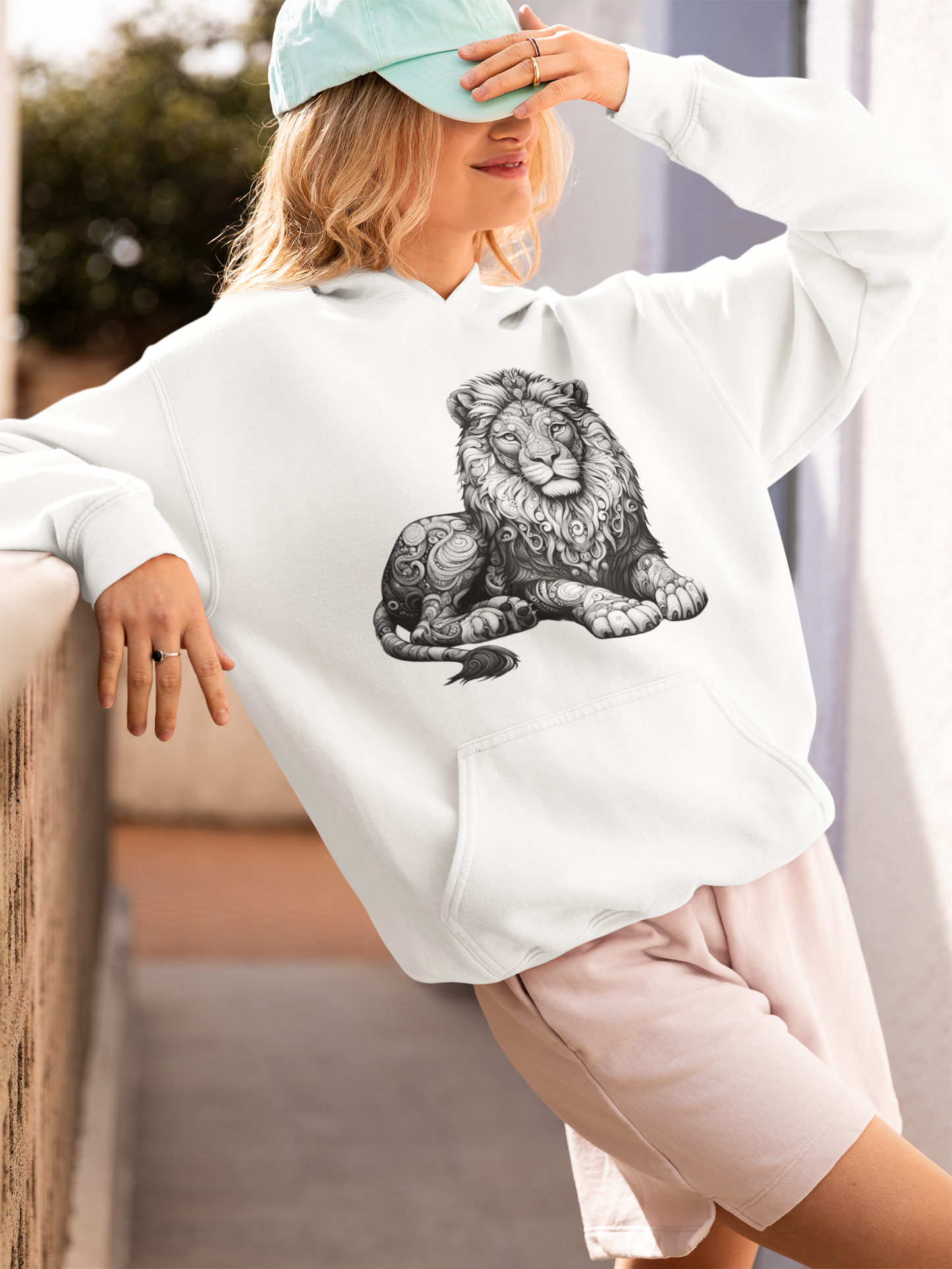 Cruiser hoodie mandala lion in gray