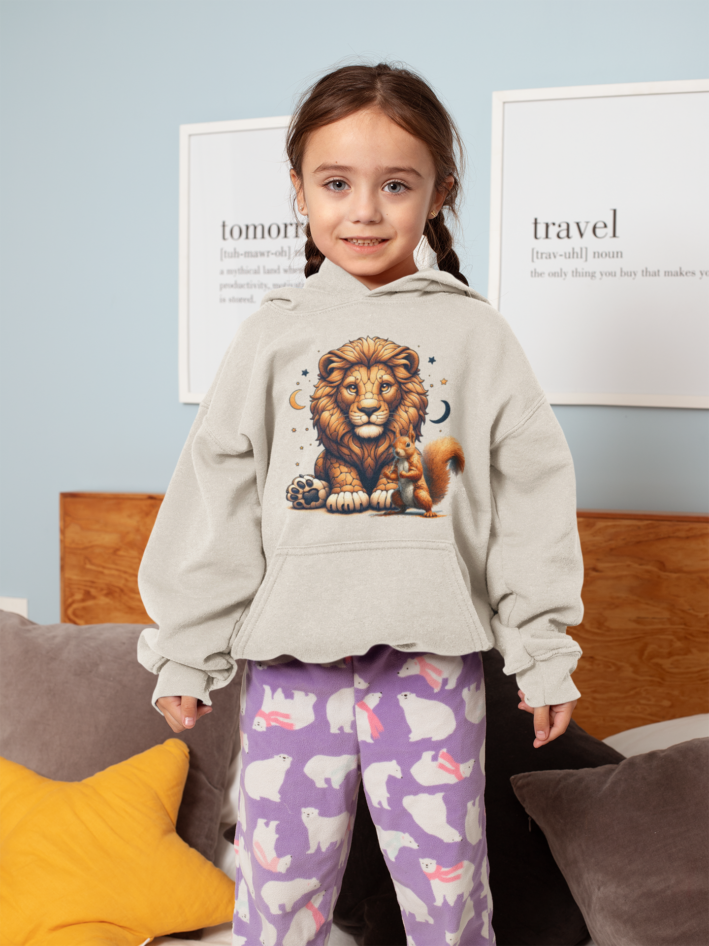 Kids Premium Hooded Sweat Loewe with squirrels and moons