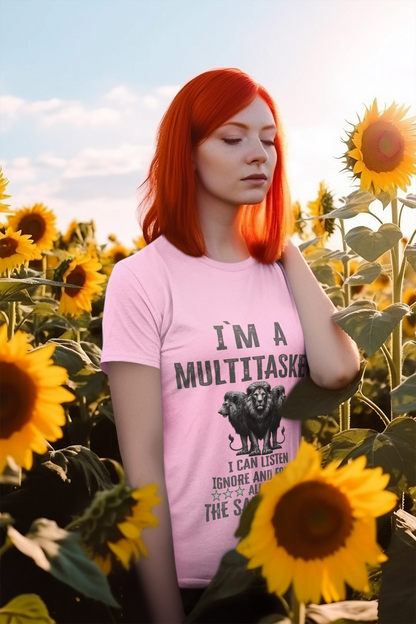 Ich bin Multitasker 3 Löwen Creator T-Shirt